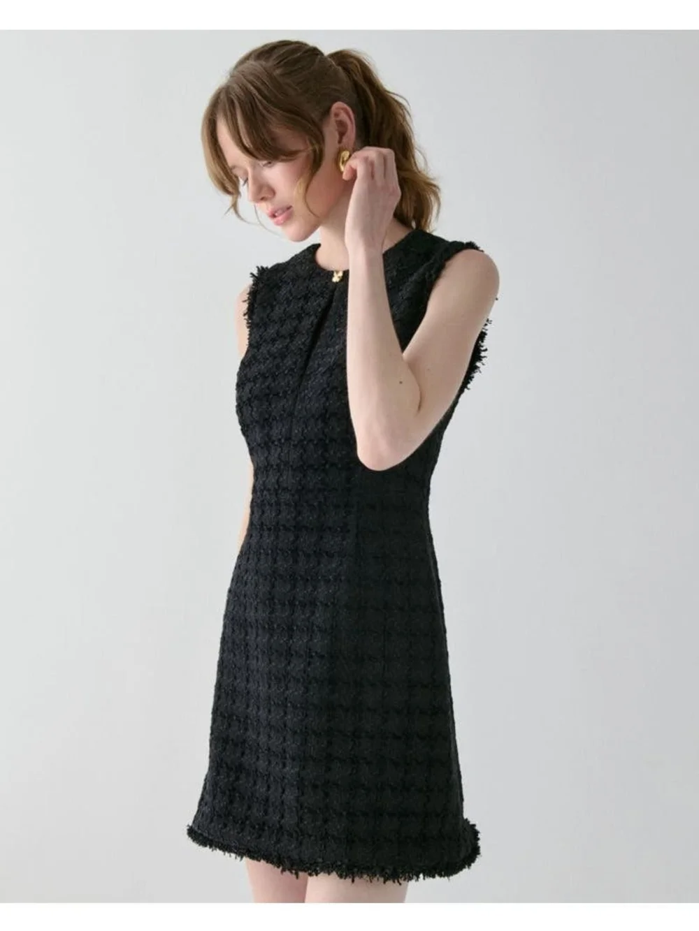Kate Spade Plaza Tweed Fit & Flare Dress Sleeveless Black Tweed Shift Dress, 00.